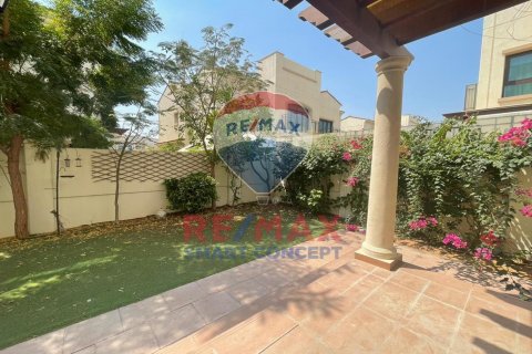 Al Salam Street, Abu Dhabi, UAE의 판매용 빌라 침실 3개, 209제곱미터 번호 562801 - 사진 23