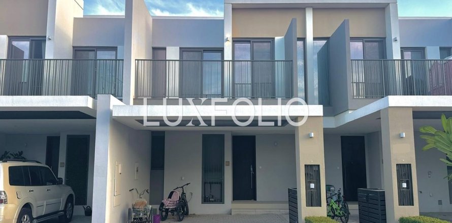 Māja Tilal Al Ghaf, Dubaijā, AAE 3 istabas, 200 m2 Nr. 627645