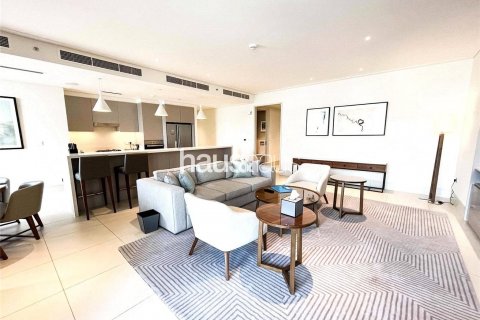 Apartment in Downtown Dubai (Downtown Burj Dubai), UAE 2 bedrooms, 152 sq.m. № 626813 - photo 2