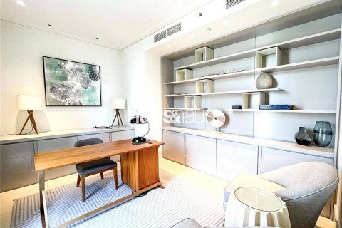 Apartment in Downtown Dubai (Downtown Burj Dubai), UAE 2 bedrooms, 152 sq.m. № 626813 - photo 7