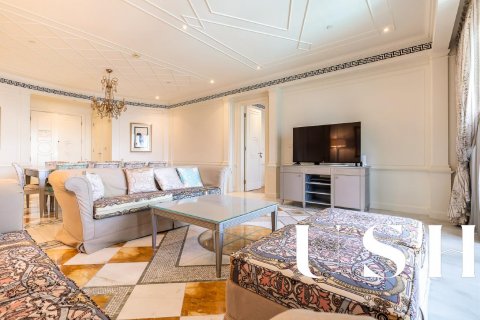 Apartemen di Culture Village, Dubai, UEA 2 kamar tidur, 157 m2 nomor 623718 - foto 2