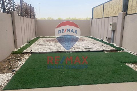 Vila di Al Reef, Abu Dhabi, UEA 3 kamar tidur, 174.1 m2 nomor 549855 - foto 10