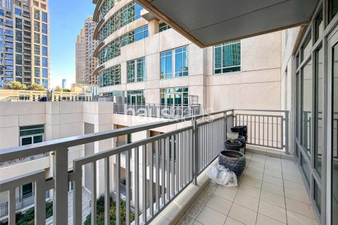 Apartmen di Downtown Dubai (Downtown Burj Dubai), Dubai, UAE 2 bilik tidur, 184 meter persegi № 626645 - foto 22