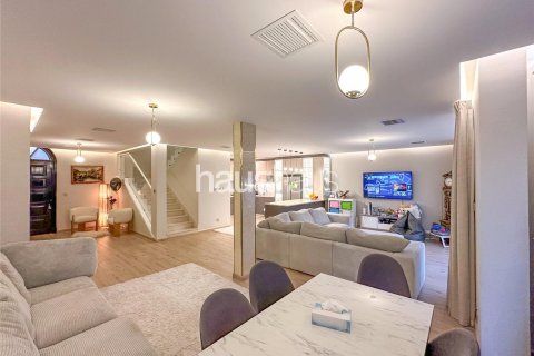 Vila u gradu The Springs, Dubai, UAE 3 spavaće sobe, 257 m2 Br. 626648 - Slika 8
