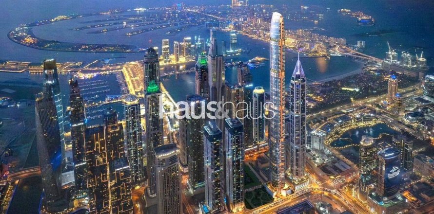 Duplex u gradu Dubai Marina, UAE 4 spavaće sobe, 879 m2 Br. 626161