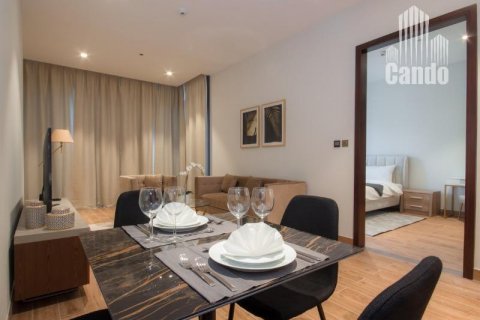 Apartmen di Dubai Marina, Dubai, UAE 1 bilik tidur, 87.6 meter persegi № 577096 - foto 5