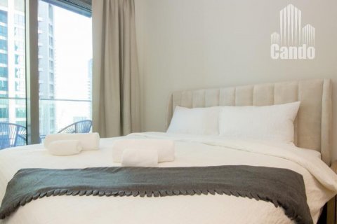 Apartmen di Dubai Marina, Dubai, UAE 1 bilik tidur, 87.6 meter persegi № 577096 - foto 8