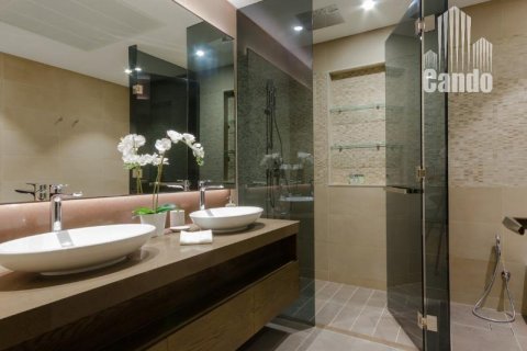 Apartmen di Dubai Marina, Dubai, UAE 1 bilik tidur, 87.6 meter persegi № 577096 - foto 10