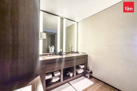 Appartement te koop in Downtown Dubai (Downtown Burj Dubai), Dubai, VAE 1 slaapkamer, 91.6 vr.m., nr 622926 - foto 13