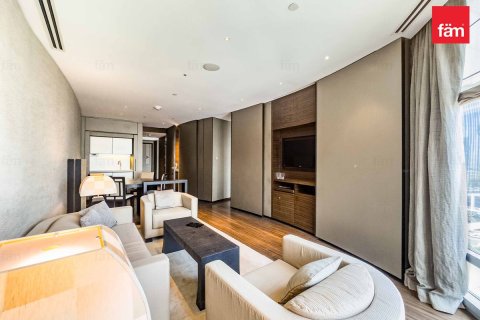 Appartement te koop in Downtown Dubai (Downtown Burj Dubai), Dubai, VAE 1 slaapkamer, 91.6 vr.m., nr 622926 - foto 2