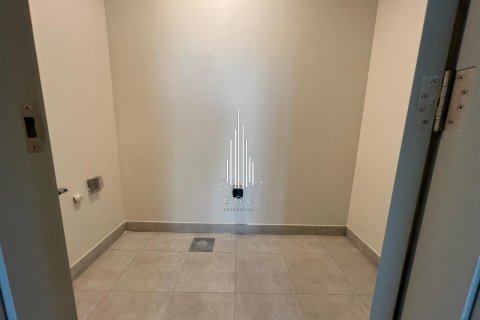 Apartment in Al Reem Island, Abu Dhabi, UAE 3 bedrooms, 198 sq.m. № 591759 - photo 17