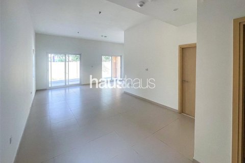 Kaupunkipientalo Dubai Land, Dubai, Arabiemiraatit 3 makuuhuonetta, 244 m2 № 626033 - kuva 6