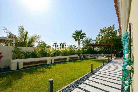 ویلا در The Lakes، Dubai ، امارات متحده عربی 4 خوابه ، 553 متر مربع.  شماره 626030