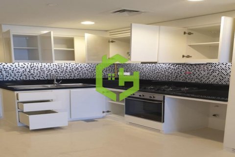 Üürile anda korter asukohaga Business Bay, Dubai, AÜE: 2 magamistoaga, 74.2 m² Nr 504420 - pilt 8