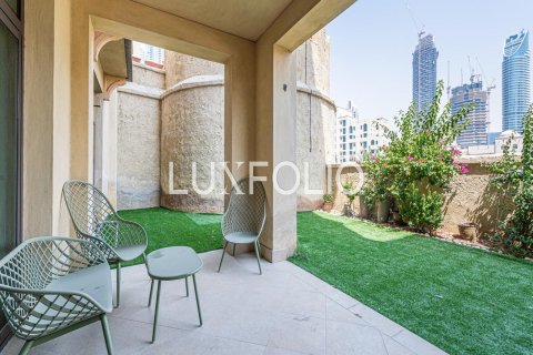 Apartman u gradu Downtown Dubai (Downtown Burj Dubai), UAE 2 spavaće sobe, 205 m2 Br. 627709 - Slika 2