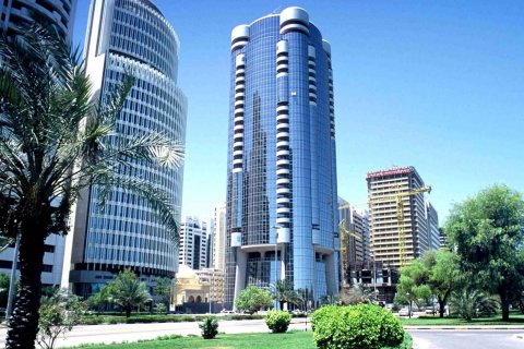 Complesso immobiliare Silver Tower a Corniche Road, Abu Dhabi, EAU № 213927