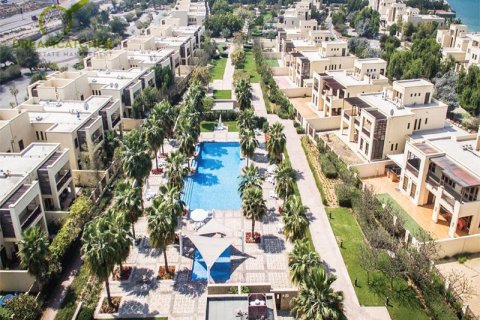تاون هاوس للبيع في Mina Al Arab، رأس الخيمة، الإمارات العربية المتحدة 3 غرفة نوم ، 213.7 متر مربع ، رقم 454601 - صورة 9
