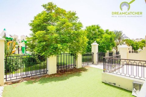 تاون هاوس في Al Hamra Village، رأس الخيمة 4 غرفة نوم ، 250.5 متر مربع . ر قم 454518