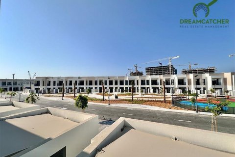 Radhus uthyres i Mina Al Arab, Ras Al Khaimah, UAE 3 sovrum, 233.6 kvm Nr. 588778 - fotografi 2