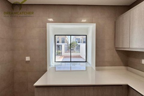 Radhus uthyres i Mina Al Arab, Ras Al Khaimah, UAE 3 sovrum, 233.6 kvm Nr. 588778 - fotografi 12