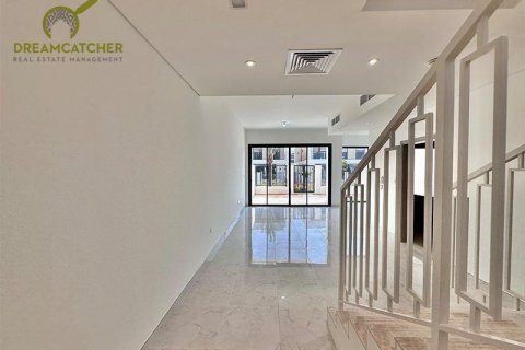 Radhus uthyres i Mina Al Arab, Ras Al Khaimah, UAE 3 sovrum, 233.6 kvm Nr. 588778 - fotografi 3