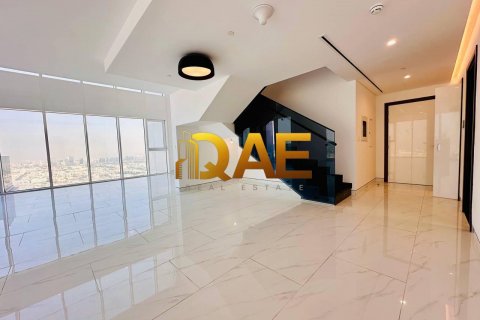 Apartment sa Al Kifaf, Dubai, UAE 3 silid-tulugan, 277.2 sq.m. № 364863 - larawan 14