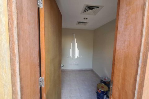Villa til salgs i Al Raha Gardens, Abu Dhabi, Emiratene 4 soverom, 399.5 kvm Nr. 453024 - Foto 6