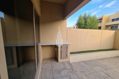 Villa til salgs i Al Raha Gardens, Abu Dhabi, Emiratene 4 soverom, 399.5 kvm Nr. 453024 - Foto 7