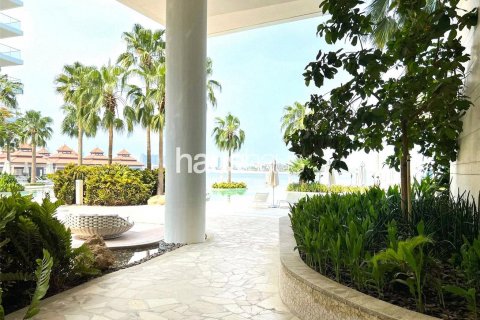 דירה להשכרה ב Palm Jumeirah, Dubai, איחוד האמירויות 3 חדרי שינה, 486 מ"ר, מספר 626573 - תמונה 18