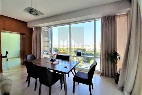 Appartamento in vendita a Jumeirah Lake Towers, Dubai, EAU 2 camere da letto, 188.7 mq. № 359057 - foto 2