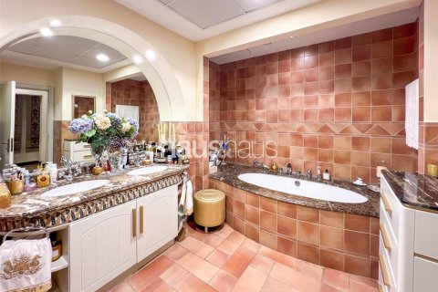 Vila di The Villa, Dubai, UEA 6 kamar tidur, 790 m2 nomor 625245 - foto 19