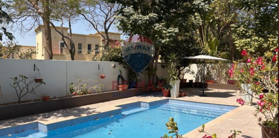 Villa Meadows, Dubaijā, AAE 4 istabas, 576 m2 Nr. 590776