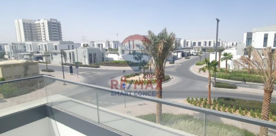 טאונהאוס ב Al Furjan, Dubai, איחוד האמירויות 4 חדרי שינה, 322.1 מ"ר מספר 590777