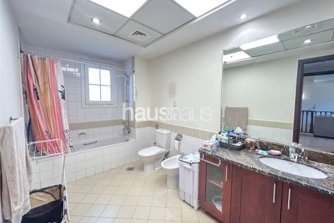 Villetta a schiera in affitto a Arabian Ranches, Dubai, EAU 3 camere da letto, 255 mq. № 626750 - foto 8