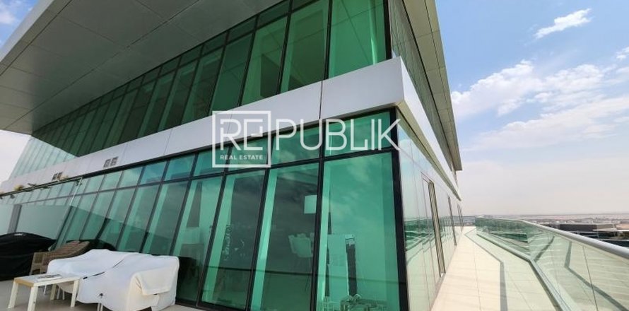خانه شهری در Al Raha Beach، Abu Dhabi ، امارات متحده عربی 4 خوابه ، 398 متر مربع.  شماره 252314