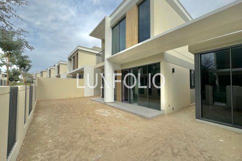 Villa in Tilal Al Ghaf, Dubai, UAE 4 bedrooms, 373 sq.m. № 627735