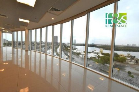 Oficina en alquiler en Ras Al Khaimah, EAU 276.9 m2 № 457863 - foto 17
