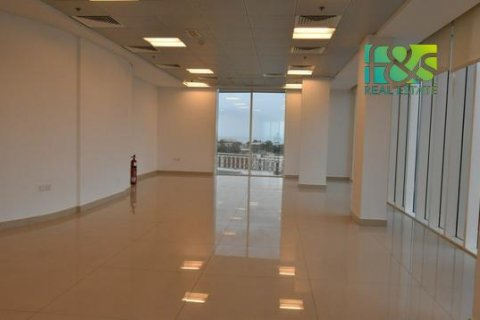 Oficina en alquiler en Ras Al Khaimah, EAU 276.9 m2 № 457863 - foto 20