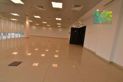Oficina en alquiler en Ras Al Khaimah, EAU 276.9 m2 № 457863 - foto 10