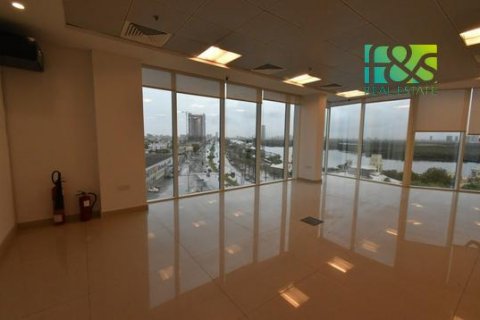 Oficina en alquiler en Ras Al Khaimah, EAU 276.9 m2 № 457863 - foto 8