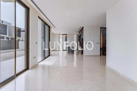 Vilë në Dubai Hills Estate, Emiratet e Bashkuara Arabe 5 dhoma gjumi, 512 m2. № 627904 - Foto 3