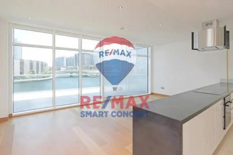 Apartmen di Al Raha Beach, Abu Dhabi, UAE 2 bilik tidur, 120.8 meter persegi № 446392 - foto 2