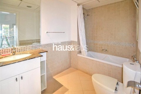 Villa en venta en Dubai Land, Dubai, EAU 2 dormitorios, 169 m2 № 625681 - foto 8