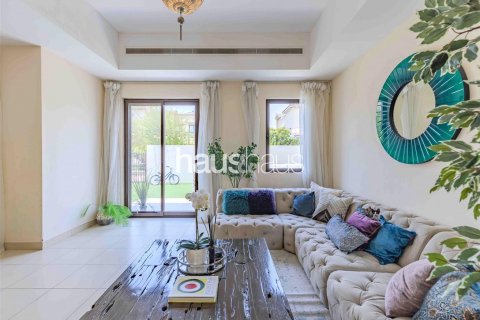Vila di Reem, Dubai, UEA 4 kamar tidur, 250 m2 nomor 625682 - foto 2