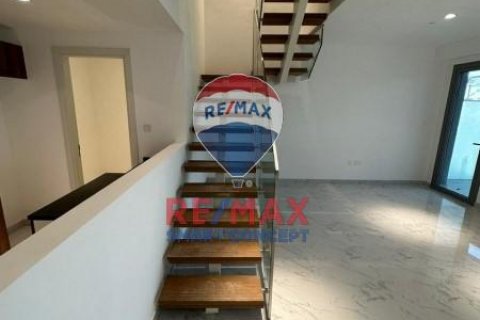 Apartamento en venta en Masdar City, Abu Dhabi, EAU 3 dormitorios, 178 m2 № 484878 - foto 9