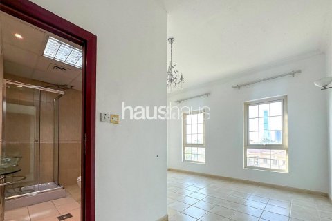 Villa à louer à Jumeirah Islands, Dubai, EAU 5 chambres, 990 m2 № 626657 - photo 11