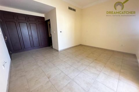 Villa zur Miete in Al Hamra Village, Ras Al Khaimah, VAE 5 Schlafzimmer, 982.6 m2 Nr. 454656 - Foto 21