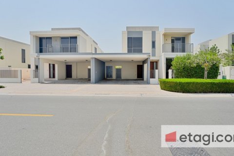 Üürile anda villa asukohaga Dubai Hills Estate, Dubai, AÜE: 4 magamistoaga, 436.5 m² Nr 595436 - pilt 2