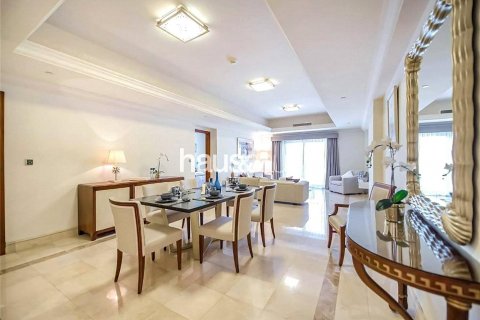 Adosado en venta en Palm Jumeirah, Dubai, EAU 3 dormitorios, 456 m2 № 625824 - foto 8