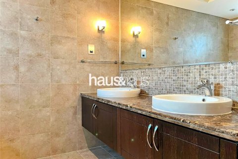 Vila v Jumeirah Park, Dubai, SAE 3 ložnice, 285 m² Č.: 626851 - fotografie 9